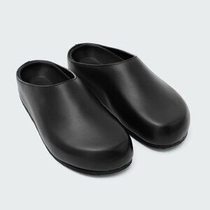 Studio Nicholson Black Wearing Clogs